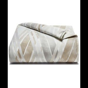 NEW Hotel Collection Lateral Full/Queen Duvet Cove